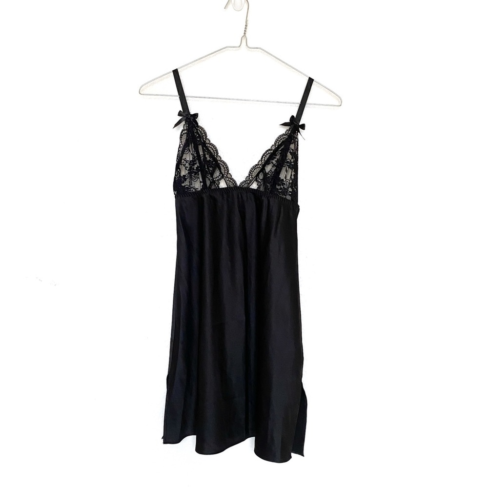 Victoria’s Secret Slip Black Size Small
